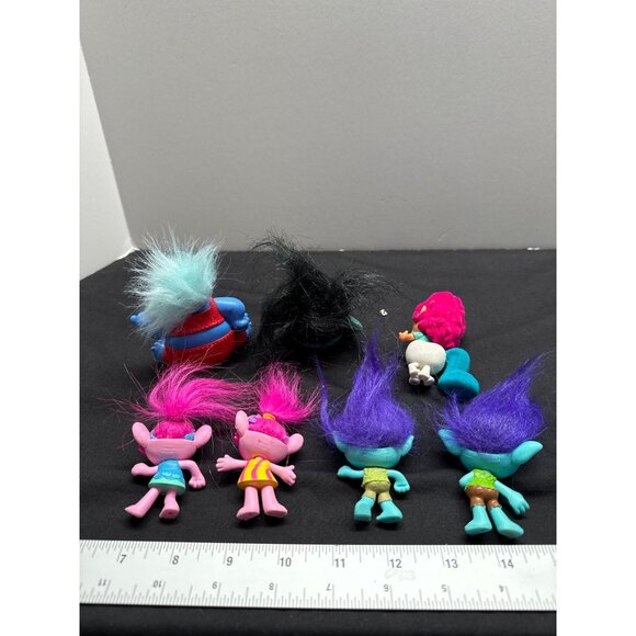Set Of 7 DreamWorks Trolls Mini Figures By Hasbro With Colorful Hair & Outfits - Picture 2 of 10